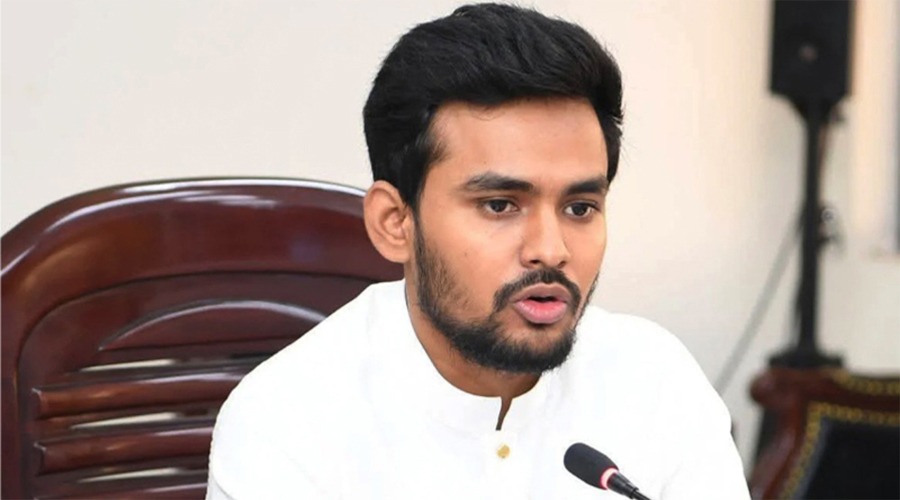 ১৯৭৫ এর পরেই নিজেদের আত্মপরিচয়ের সূচনা হয়েছে: উপদেষ্টা আসিফ