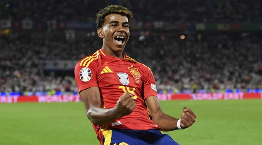 দলে ফিরলেন ইয়ামাল ও ফোরনালস, স্পেনের বিশ্বকাপ বাছাইয়ের দল ঘোষণা