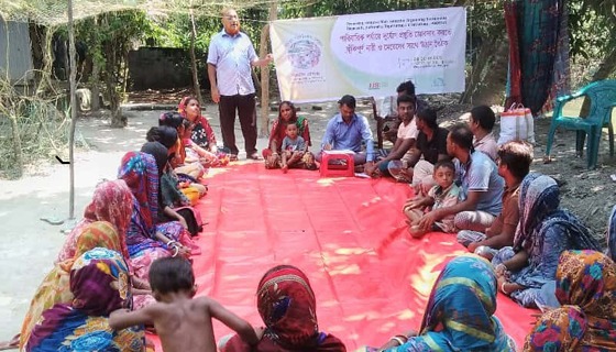 কয়রায় দুর্যোগের প্রস্তুুতি বিষয়ে উঠান বৈঠক