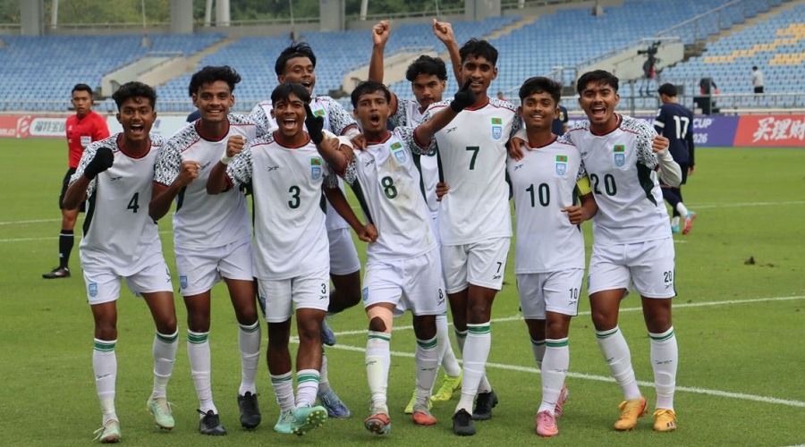 ব্রুনাইকে উড়িয়ে দিলো বাংলাদেশের কিশোররা