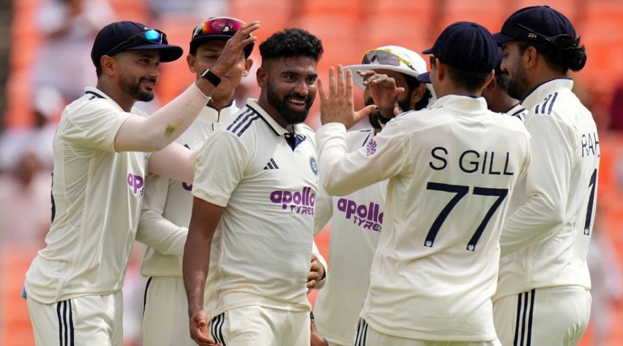 ভারতের বিপক্ষে মাত্র ১৬২ রানে অলআউট ওয়েস্ট ইন্ডিজ