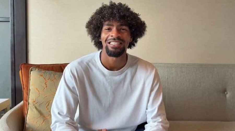 সমর্থকদের ভিডিওবার্তা দিলেন হামজা