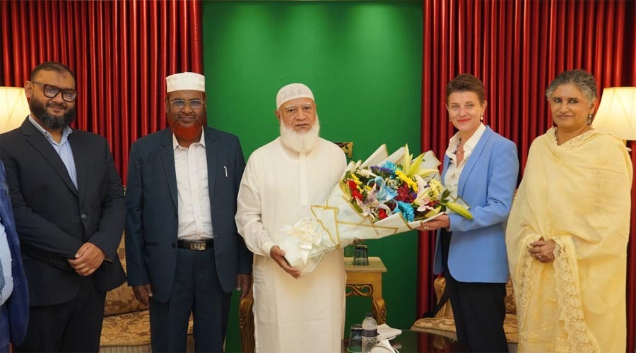 জামায়াত আমিরের সঙ্গে জাতিসংঘের আবাসিক সমন্বয়কারী গোয়েন লুইসের সৌজন্য সাক্ষাৎ