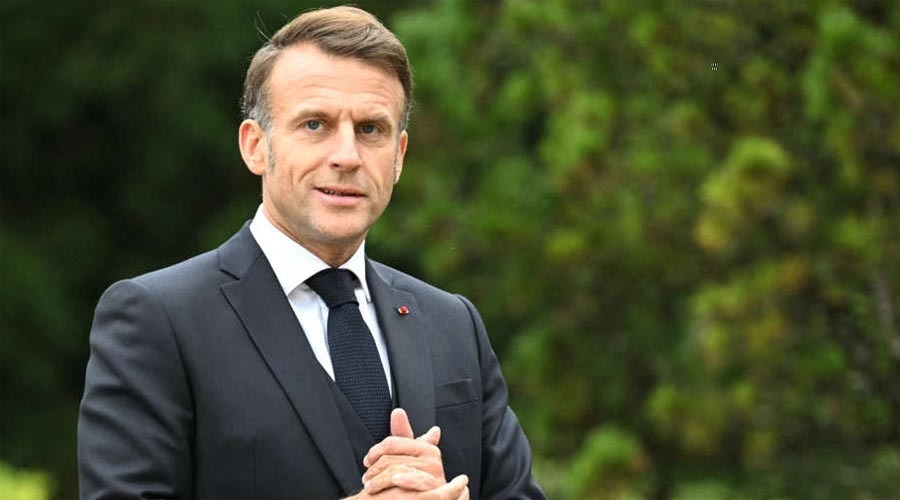 ৪৮ ঘণ্টার মধ্যে নতুন প্রধানমন্ত্রী নিয়োগ দেবেন ম্যাক্রোঁ