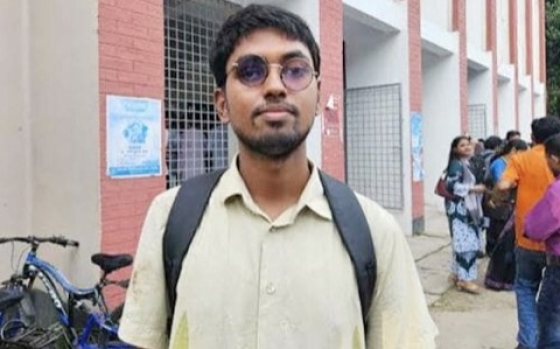 রাকসু নির্বাচনে বিজয়ী জুলাই আন্দোলনে চোখ হারানো দ্বীপ মাহবুব