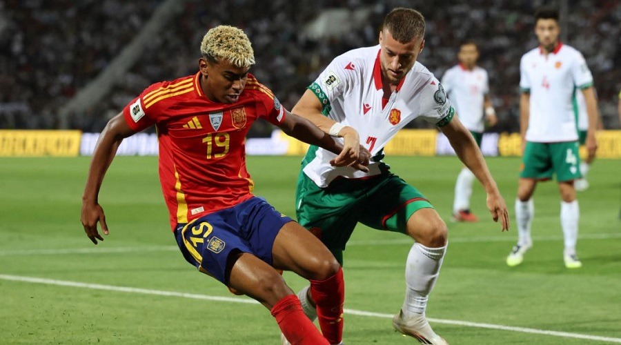 জয় দিয়ে বিশ্বকাপ যাত্রা শুরু করলো স্পেন