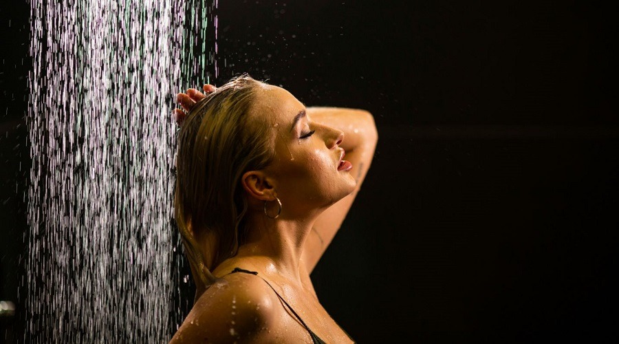 তীব্র গরম থেকে এসেই গোসল করা থেকে বিরত থাকুন