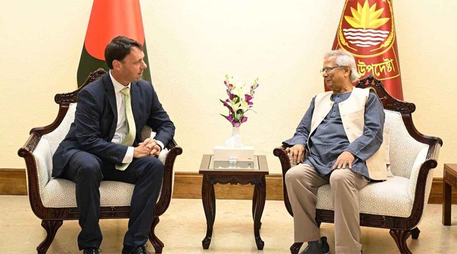 যুক্তরাষ্ট্রের সঙ্গে গভীর বাণিজ্য সম্পর্ক গড়তে আগ্রহী বাংলাদেশ: প্রধান উপদেষ্টা