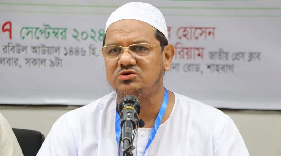 ৫৩ বছর পরও দেশের মানুষের মৌলিক অধিকার পূর্ণ হয়নি: চরমোনাই পীর