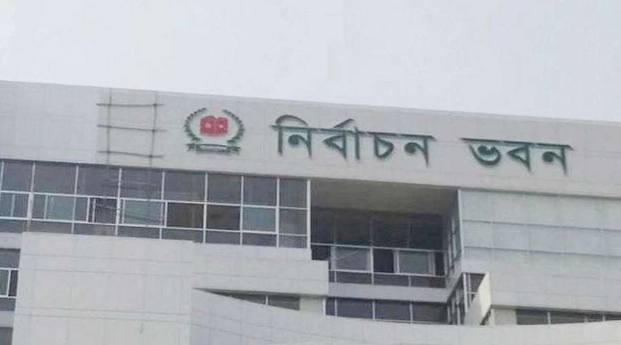 রোডম্যাপ অনুযায়ী ত্রয়োদশ জাতীয় সংসদ নির্বাচনের মালামাল মজুদ করছে ইসি