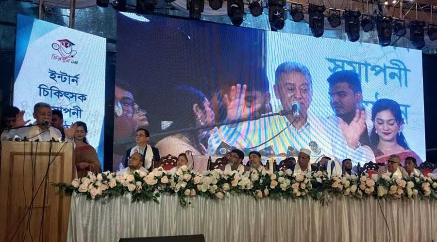 ধ্বংসাত্মক কাজ আওয়ামী লীগের ভবিষ্যতকে আরও অনিশ্চিত করছে: আমীর খসরু