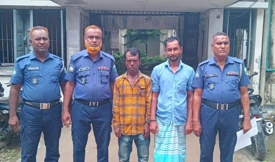 বাঘায় পলাতম ৪ আসামি গ্রেফতার