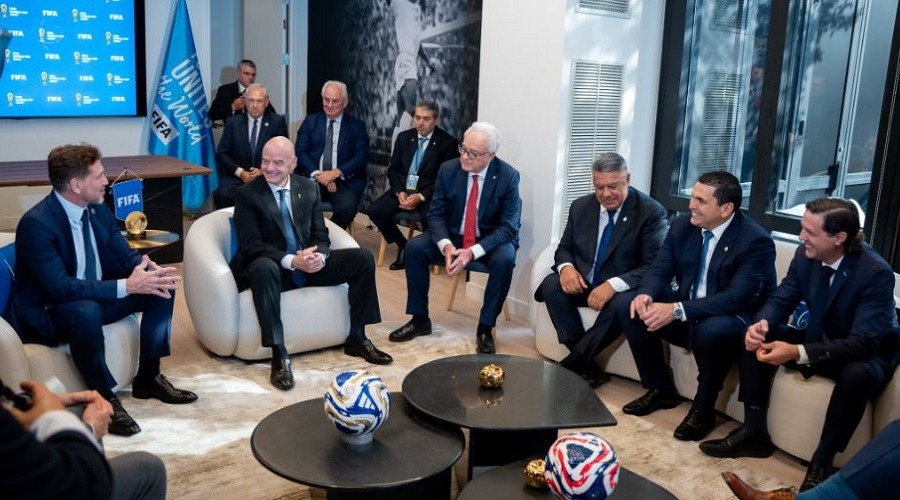 ৬৪টি দল নিয়ে বিশ্বকাপ আয়োজন করবে ফিফা!