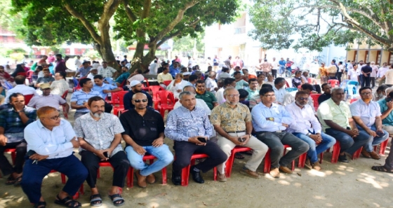 চতুর্থ দিনেও চলছে রাবি শিক্ষক-কর্মকর্তার কর্মবিরতি, প্রতিবাদে শিবিরের মানববন্ধন