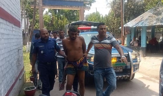 কেশবপুরের সাজাপ্রাপ্ত আসামি ছিনতাই, ৩ পুলিশ আহত