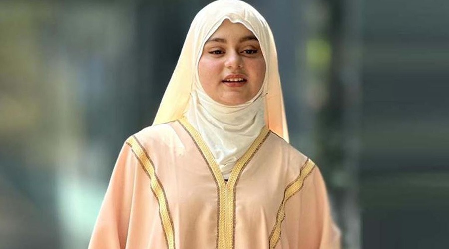 বিয়ে নয়, বাগদান- গুঞ্জনের জবাব দিলেন সিমরিন লুবাবা