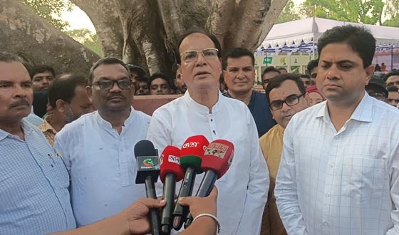 জনগণের প্রতি দায়বদ্ধতার কারণেই জ্বালানি তেলের দাম বাড়ানো হয়নি