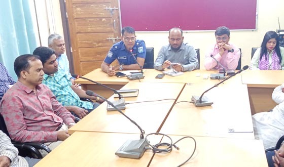 বিরলে পেট্রোল পাম্প মালিক-ম্যানেজার ও সংশ্লিষ্ট ট্যাগ অফিসারদের সভা