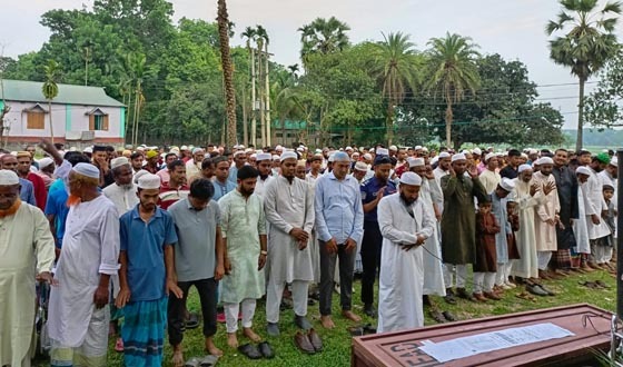 সৌদিতে মিসাইল হামলায় নিহত মামুনের দাফন সম্পন্ন