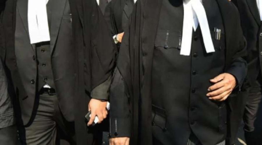 তাপপ্রবাহে আদালতে কালো কোট-গাউন বাধ্যতামূলক নয়