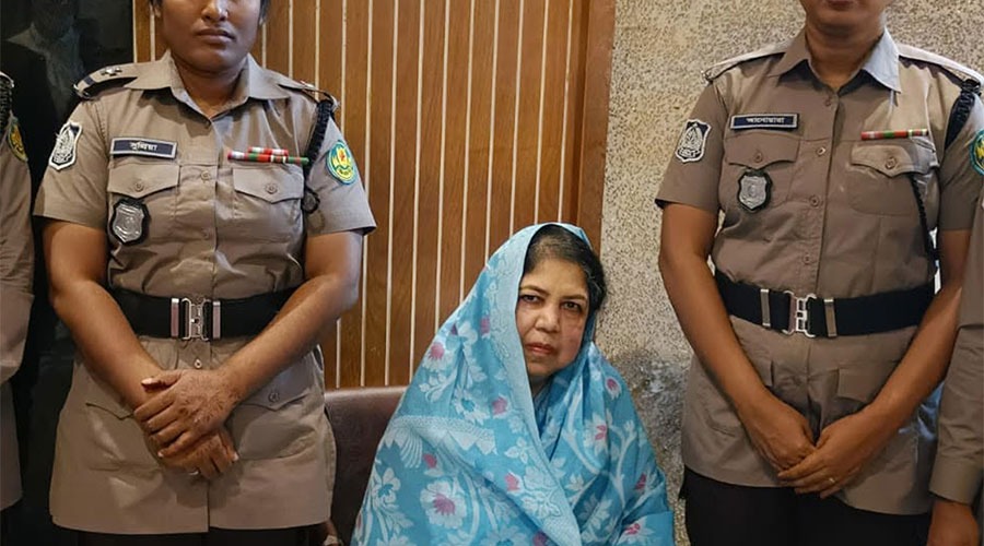 সাবেক স্পিকার শিরীন শারমিন চাচাতো ভাইয়ের বাসা থেকে গ্রেপ্তার