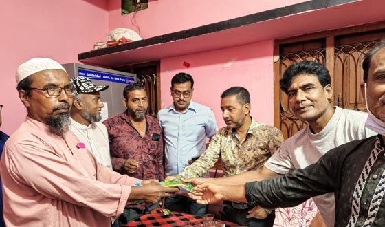 কপিলমুনিতে বিনামূল্যে পাট বীজ বিতরণ