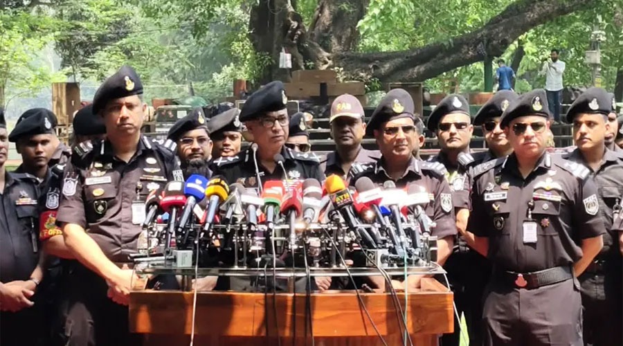 নববর্ষ ঘিরে নাশকতার তথ্য নেই, প্রতিরোধে প্রস্তুত র‌্যাব: ডিজি