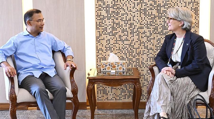 প্রধানমন্ত্রীর সঙ্গে টেলিনর গ্রুপের সিইও’র সাক্ষাৎ