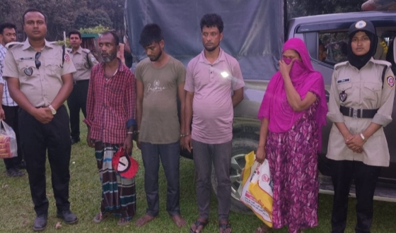 ভূরুঙ্গামারীতে ৩শ পিচ ইয়াবাসহ ৪ মাদক কারবারি গ্রেফতার