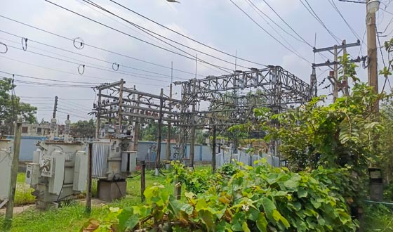 ফুলবাড়ীয়ায় ঘন ঘন লোডশেডিংয়ে বিপর্যস্ত জনজীবন