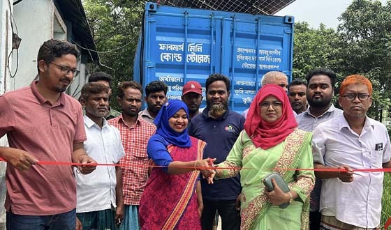 চিরিরবন্দরে ফারমার্স মিনি কোল্ড স্টোরেজের উদ্বোধন