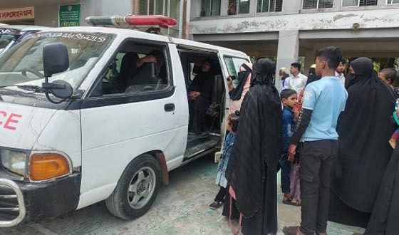 লালমোহনে গৃহবধূর ঝুলন্ত লাশ উদ্ধার