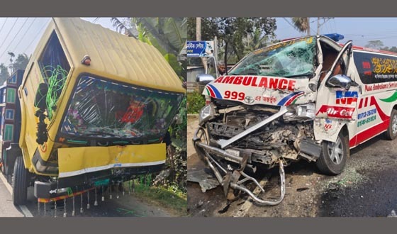 দূর্ঘটনার কবলে লাশবাহী এ্যাম্বুলেন্স