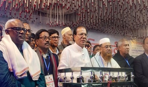 ওরা তো দেয় বেহেশতের টিকিট: আসাদুল হাবিব