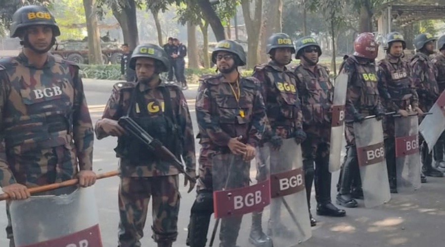 নিরাপত্তায় যমুনার ৬ প্লাটুন বিজিবি মোতায়েন