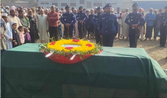 পত্নীতলায় বীর মুক্তিযোদ্ধা মৃত্যু, রাষ্ট্রীয় মর্যাদায় দাফন