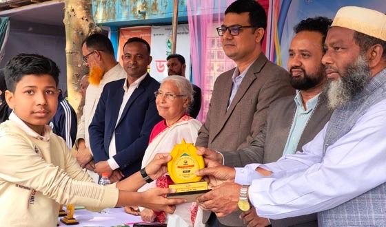 শেরপুরে মেধাবৃত্তির উত্তীর্ণ শিক্ষার্থীদের পুরস্কার বিতরণ