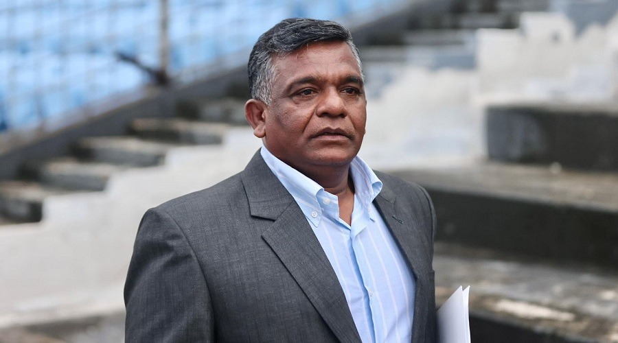 যে কারণে পাকিস্তানে গেলেন বুলবুল