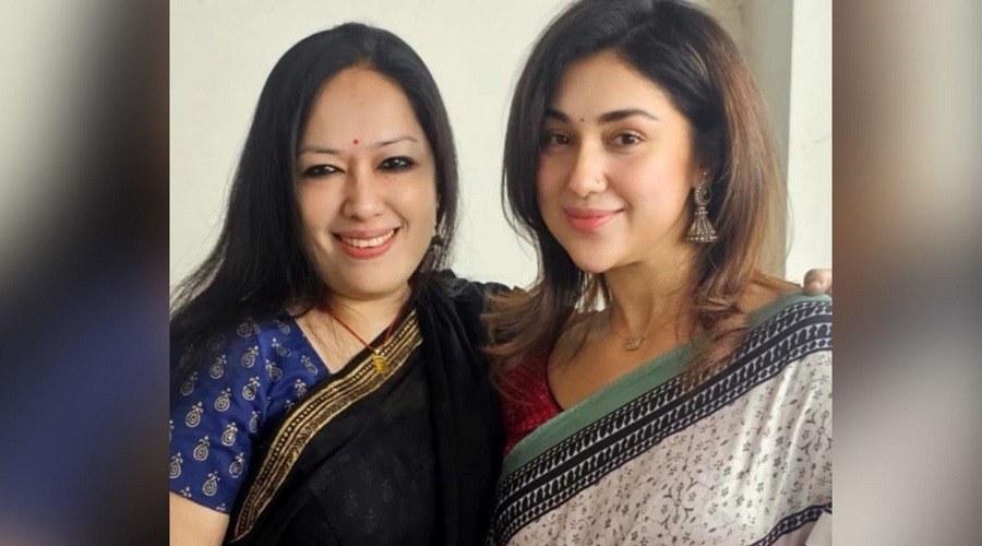 অপু বিশ্বাস ও রুমিন ফারহানা এক ফ্রেমে! কী লিখলেন চিত্রনায়িকা?