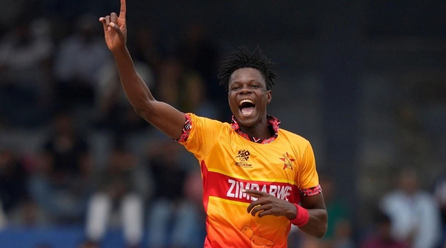 পিএসএলে দল পেলেন ব্লেসিং মুজারাবানি