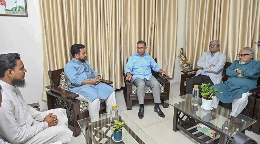 নাহিদের বাসায় তারেক রহমান