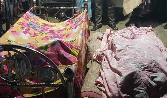 মতলবে ছেলেকে বাঁচাতে গিয়ে একসঙ্গে মা-ছেলের মৃত্যু