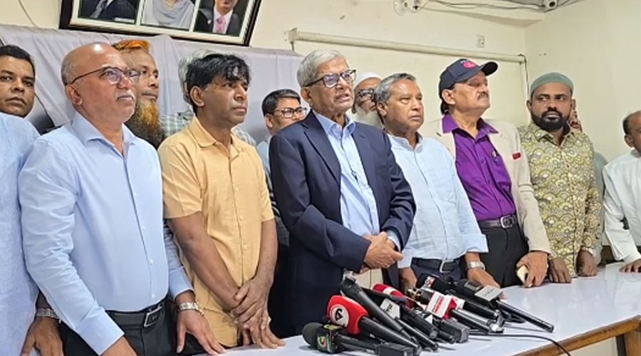 আ. লীগের কার্যক্রম এখনো নিষিদ্ধ—অফিস খোলার কথা নয়: মির্জা ফখরুল