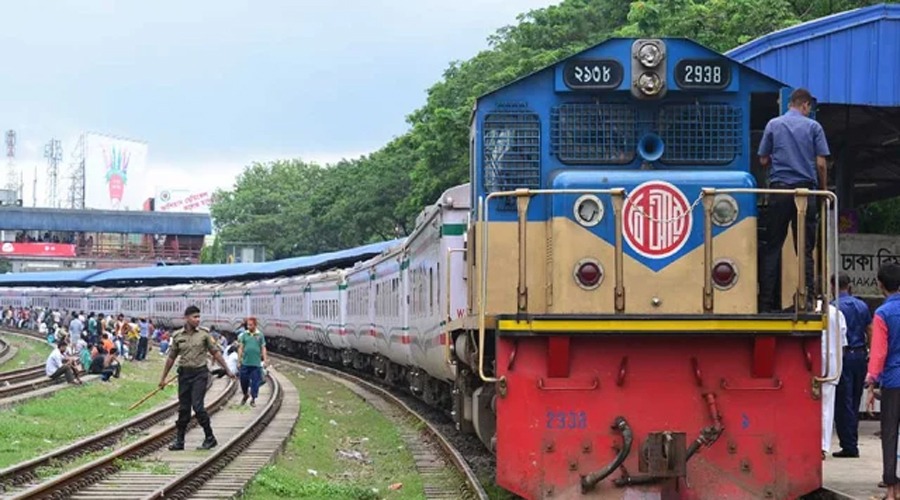 ঈদ ঘিরে ট্রেনের অগ্রিম টিকিট বিক্রির তারিখ নির্ধারণ