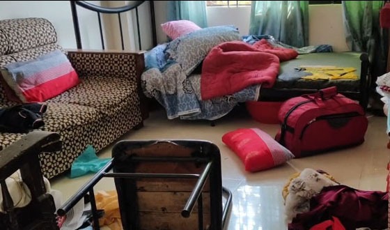 ভালুকায় স্বেচ্ছাসেবক দলের নেতার বাড়ীতে হামলা, ভাংচুর ও লুটপাট