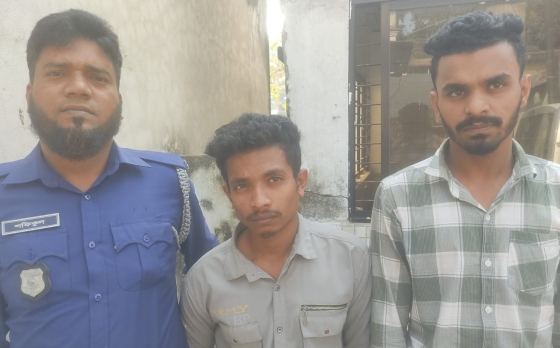 কালীগঞ্জে চুরি যাওয়া অটোরিকশা উদ্ধার, গ্রেফতার ২