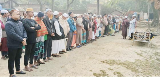আশাশুনি প্রেসক্লাবের সাবেক কোষাধ্যক্ষের মায়ের দাফন সম্পন্ন