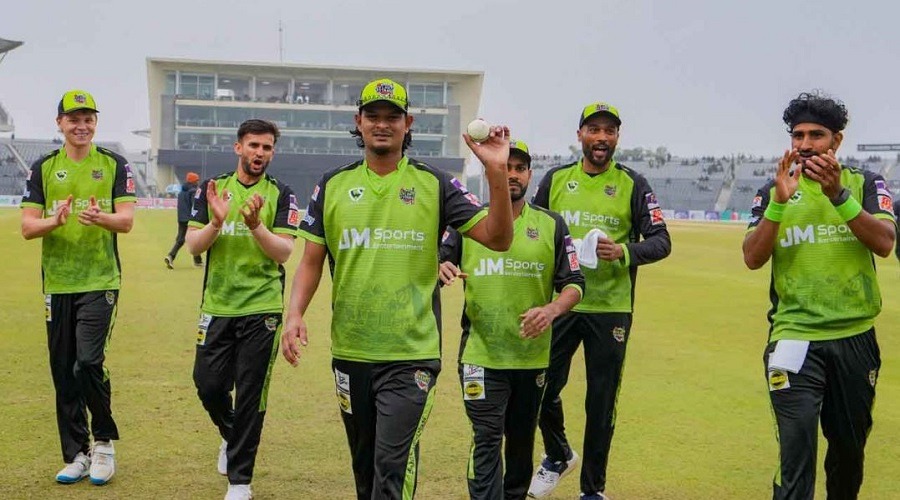 সাকিবকে টপকে গেলেন নাসুম