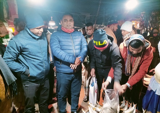 দৌলতখানে মাছ বাজারে জাটকা অভিযান