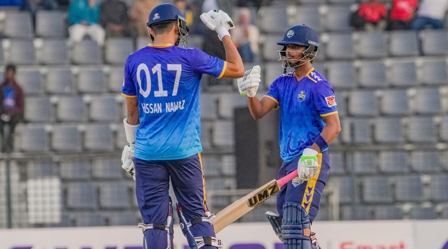 নাটকীয় ম্যাচে রাজশাহীর সাথে জয় পেলো চট্রগ্রাম